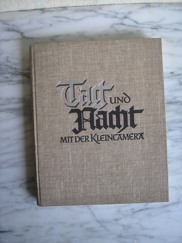 Altes buch tag - altes, nacht