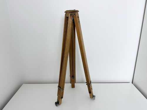 Antikes altes holzstativ - altes,